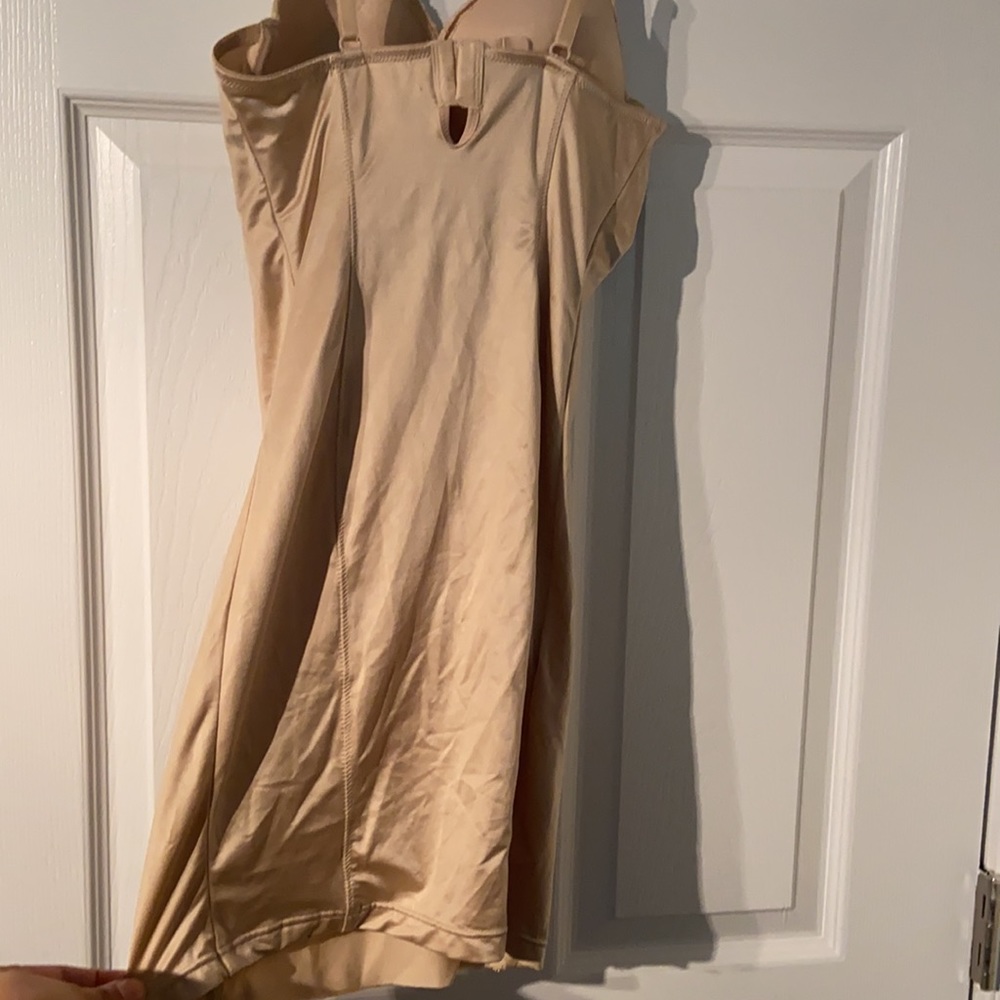 Shapewear - Picture 6 of 7
